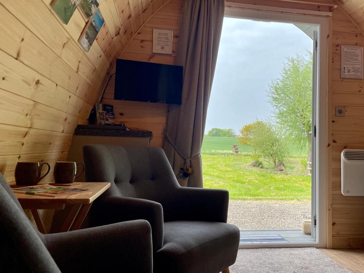 Waterpump Pod For 2 Adults With Ensuite In The Suffolk Countryside Badingham Exterior foto